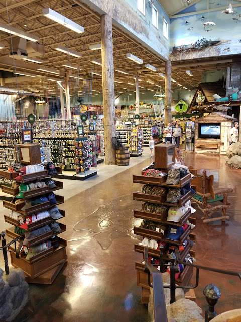 Jobs in Bass Pro Shops - reviews